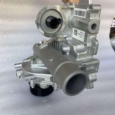 4990291 5567551 Efficientemente progettato Diesel Engine Oil Cooler per Cummins 3.8 Engine