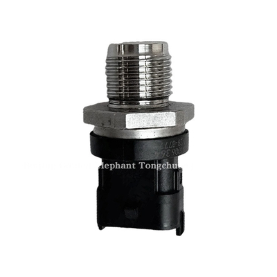 Monitorare in modo sicuro la pressione del binario del carburante con il sensore Foton Aumark Tunland 5301141 0281006326