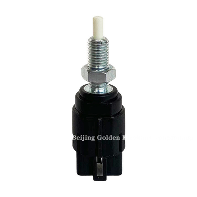 0.04kg Camioni cinesi Sensore di commutazione di frizione per Foton Tunland G7 P1373040007A0