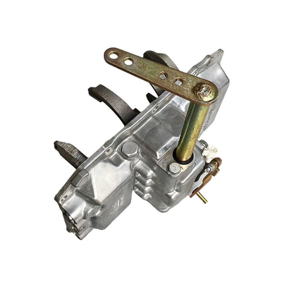 Ricambi per autoveicoli Omako Ling Wan Li Yang Trasmissione montatura di copertura superiore 55-6000A214