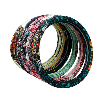 Migliora l'interno della tua auto con -Chic PU Leather Steering Wheel Covers Custom Design