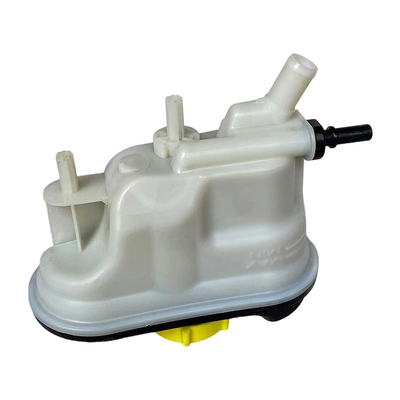 Large Stock LR072550 LR048454 Serbatoio di espansione GL2820 24V per Foton GRATOUR ix5